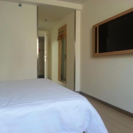 7Days Inn Deyang Wenmiao Square Exterior photo