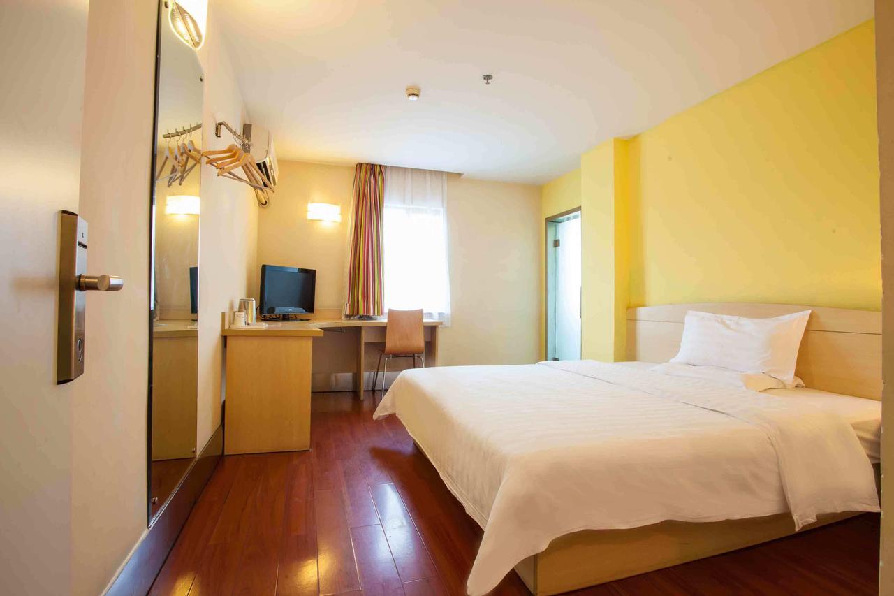 7Days Inn Deyang Wenmiao Square Exterior photo