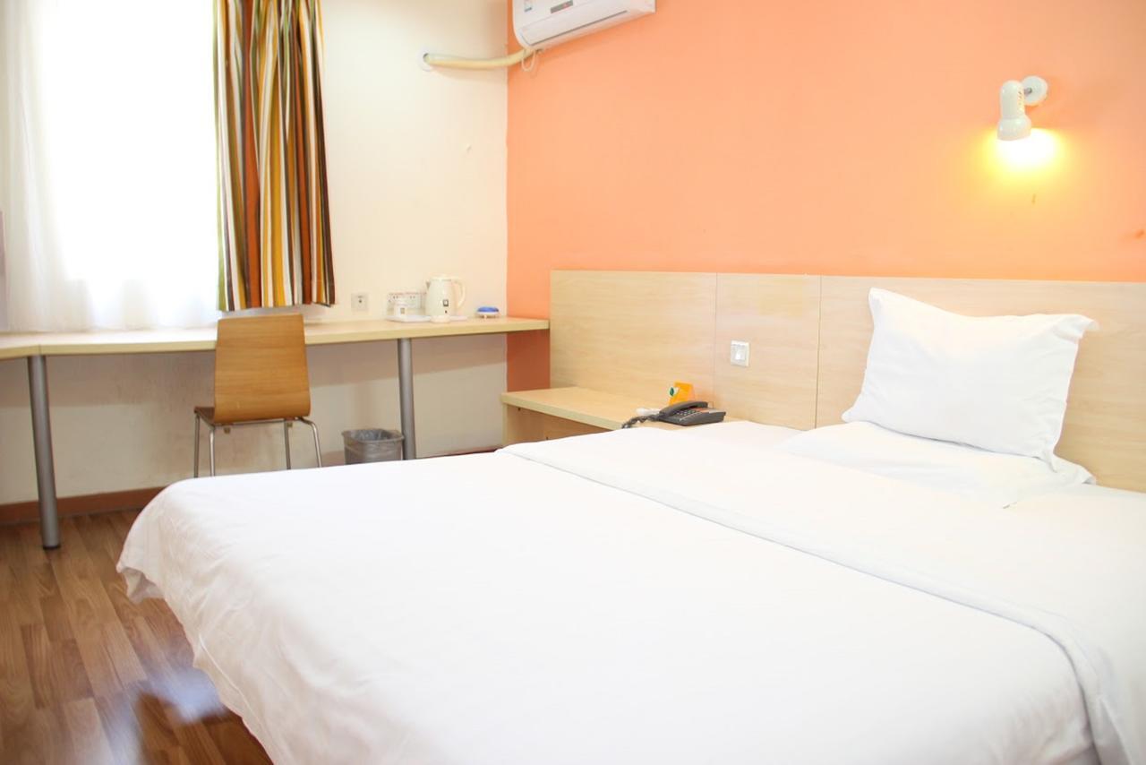 7Days Inn Deyang Wenmiao Square Exterior photo
